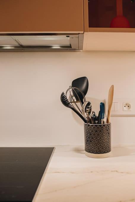 Apartament La Vie En Rose - Luxe, Calme & Hypercentre - 3* Annecy Zewnętrze zdjęcie